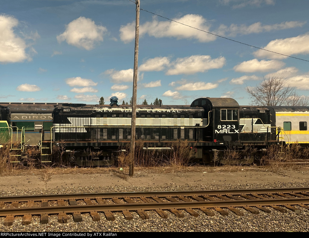MRLX 8223